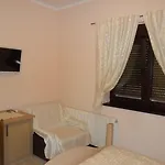 Pansion Bijela Ruza - A La Carte Ravna Gora