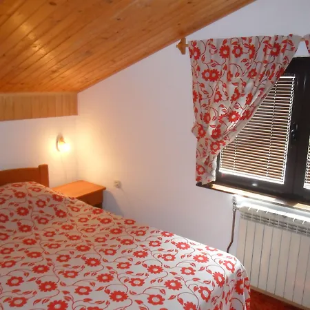Pansion Bijela Ruza - A La Carte Szálloda 3*