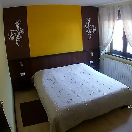 Pansion Bijela Ruza - A La Carte