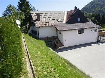 Pansion I Restoran Bijela Ruza Hotel 3*