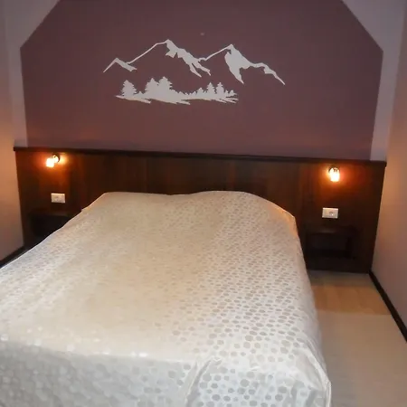 Hotel Pansion I Restoran Bijela Ruza