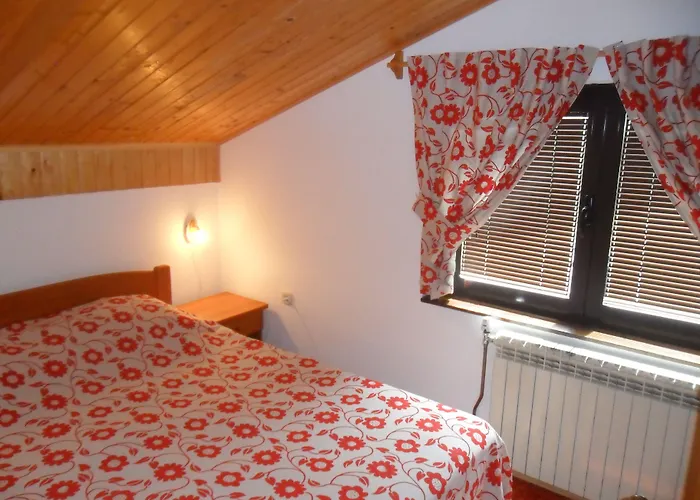 Pansion Bijela Ruza - A La Carte Отель 3*