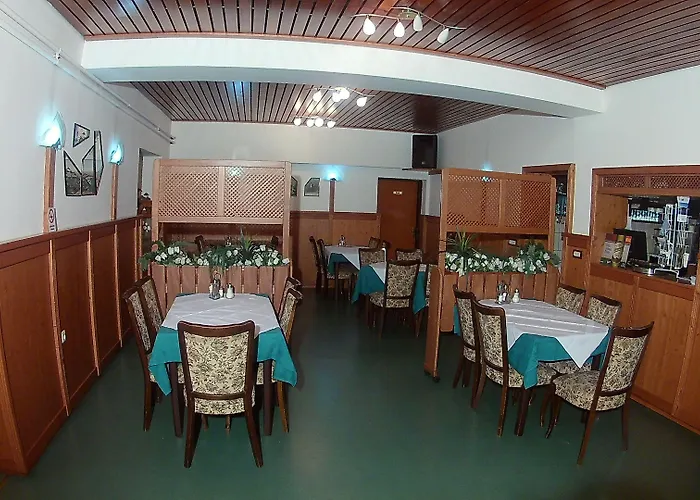 Pansion Bijela Ruza - A La Carte Отель Равна-Гора