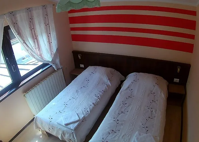 Pansion Bijela Ruza - A La Carte Отель 3*