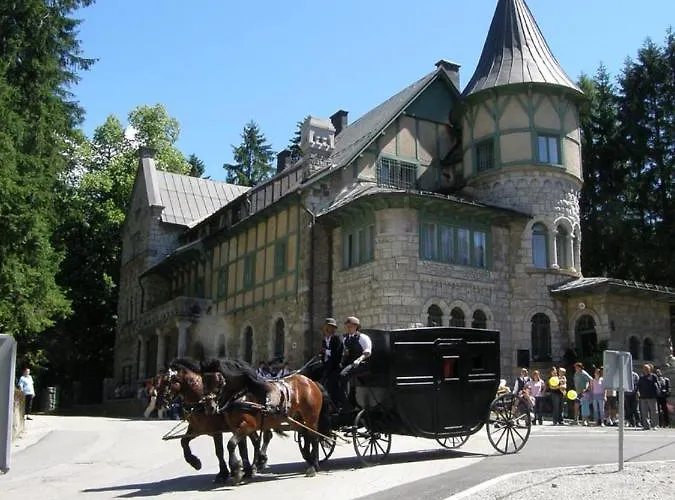 Pansion Bijela Ruza - A La Carte Отель