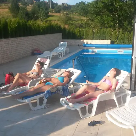 Pansion Bijela Ruza - A La Carte Ravna Gora
