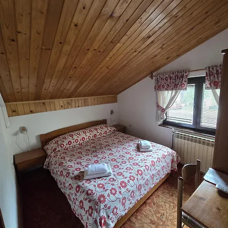 Pansion Bijela Ruza - A La Carte Hotel 3*