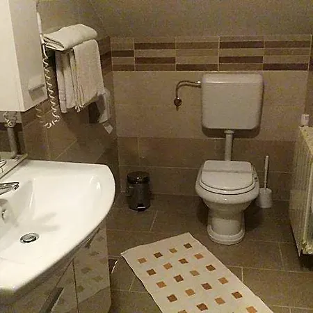 Pansion Bijela Ruza - A La Carte Hotel Ravna Gora